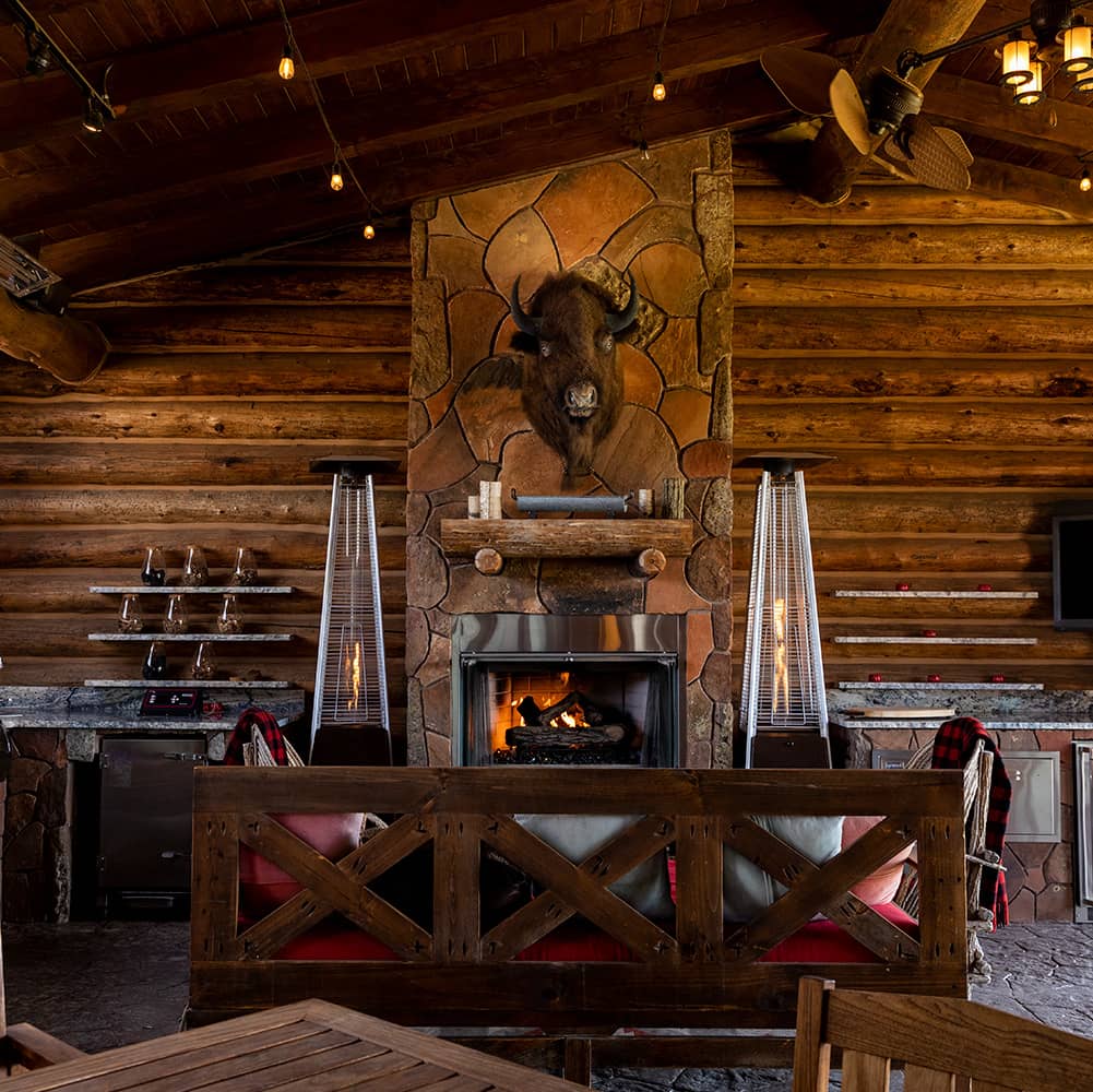 OutdoorKitchen-BlamerRanch-©gabriellamarksphoto-04-1000